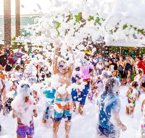 3RD GRADE FOAM PARTY